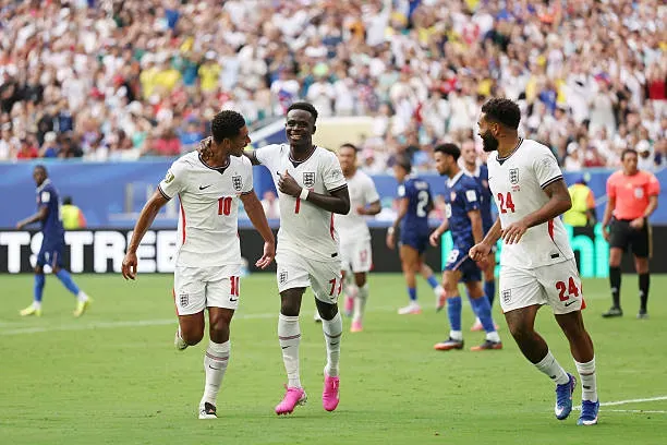 Saka e o "jogo louco" frente à França